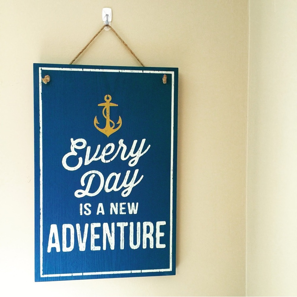 10/$25🦋 Target Navy Blue EVERY DAY IS A NEW ADVENTURE Nautical Wall Hanging